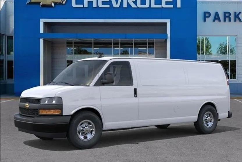 2025 Chevrolet Express Cargo 2500 photo 1
