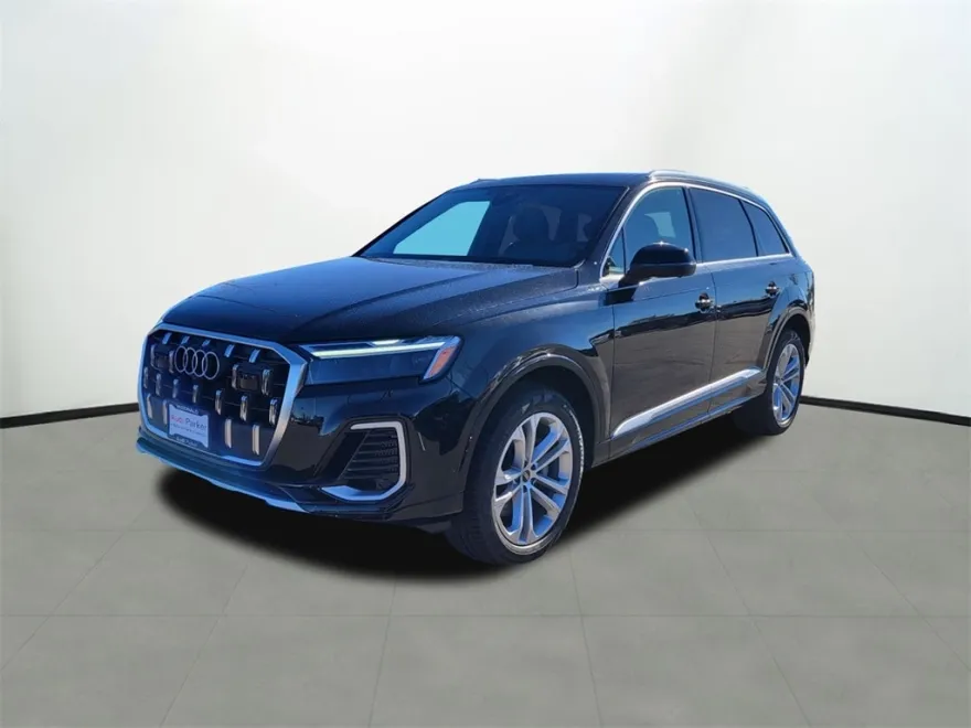 2025 Audi Q7 55 Premium Plus photo 1