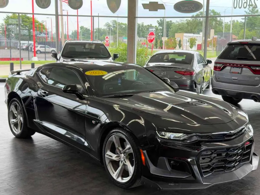 2021 Chevrolet Camaro 2SS photo 1