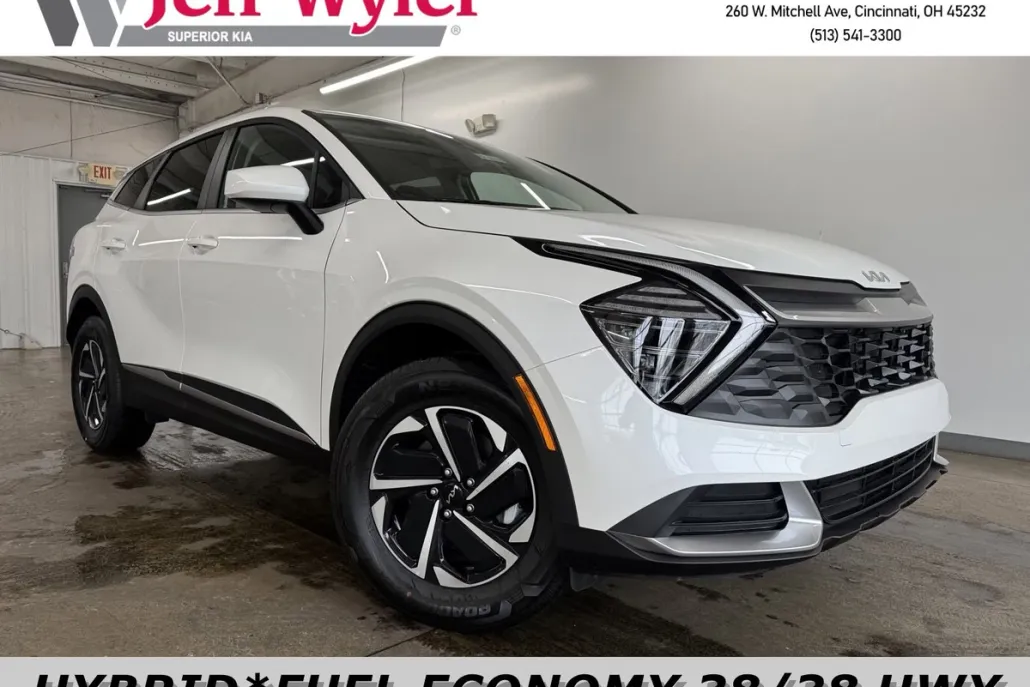 2025 Kia Sportage Hybrid LX photo 1