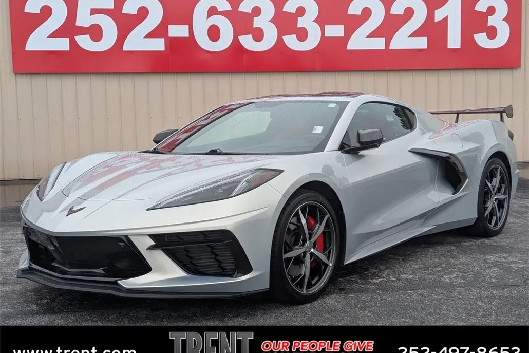 2022 Chevrolet Corvette Stingray 2LT photo 1
