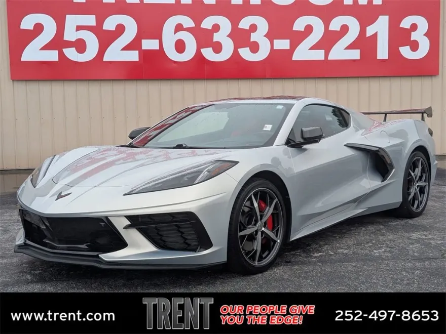 2022 Chevrolet Corvette Stingray 2LT photo 1