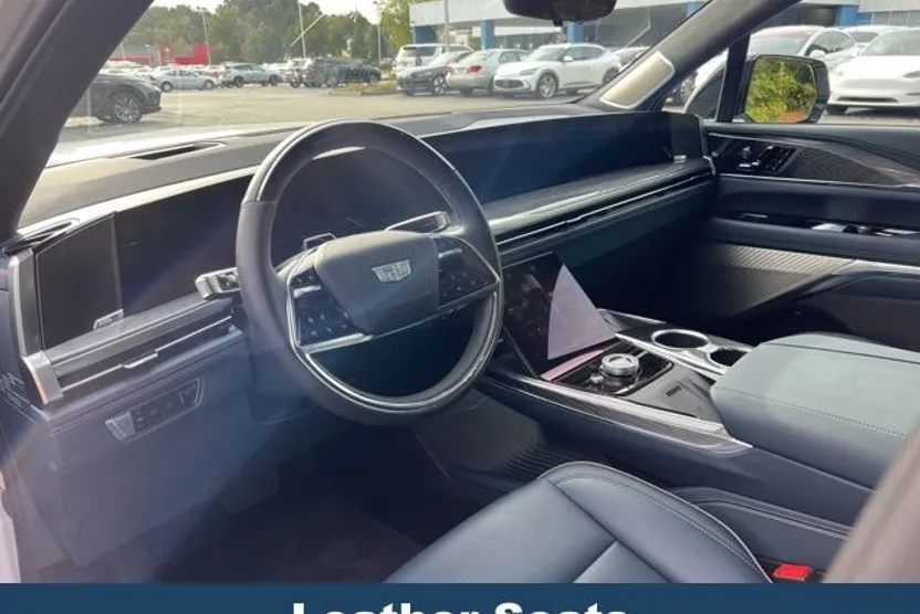 2025 Cadillac Escalade IQ Sport photo 1