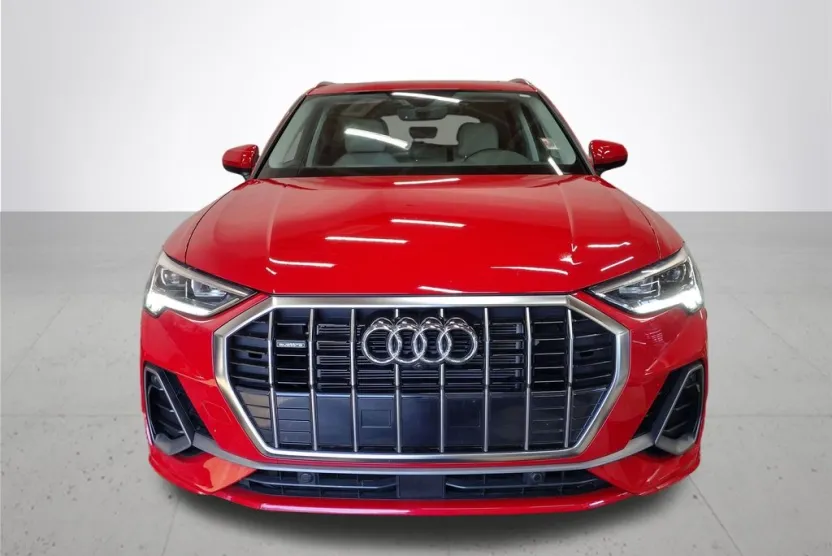2024 Audi Q3 Premium Plus S line photo 1