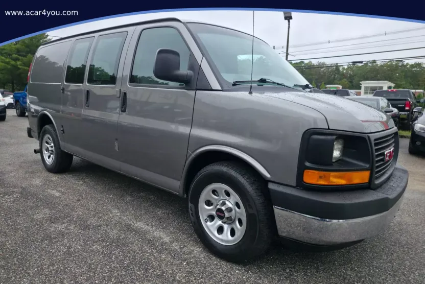 2013 Gmc Savana 1500 Cargo photo 1