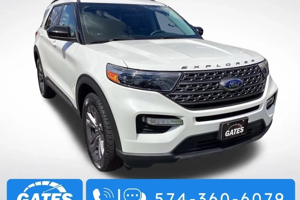 2022 Ford Explorer XLT photo 1