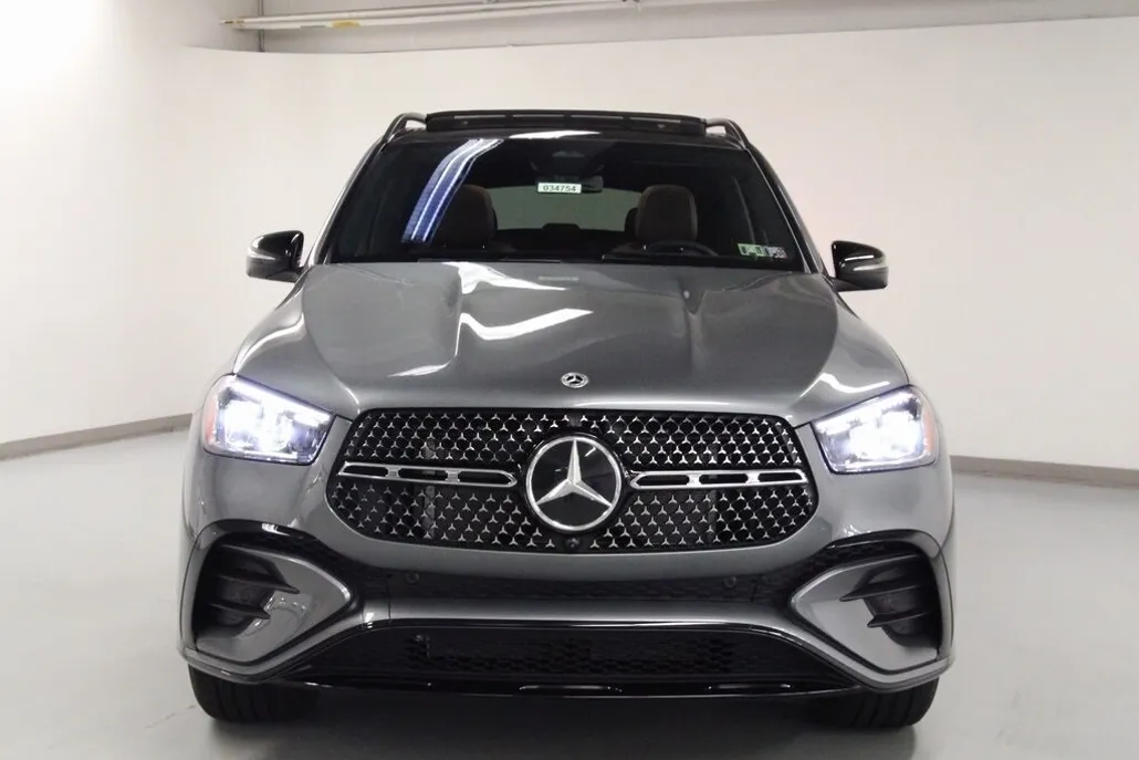 2026 Mercedes Benz GLE 450 4MATIC photo 1