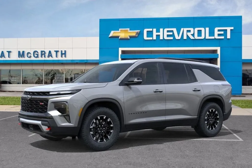 2026 Chevrolet Traverse Z71 photo 1