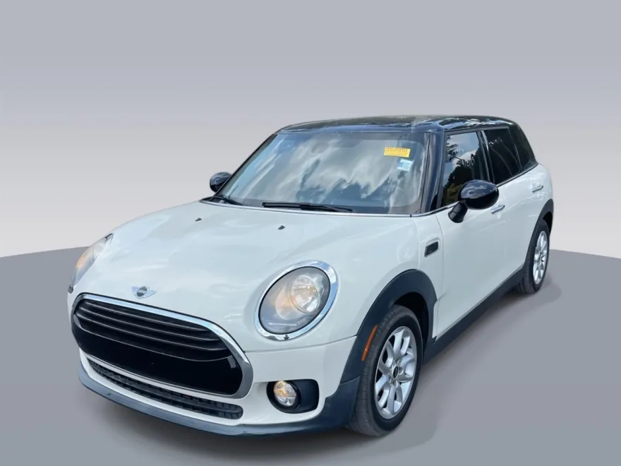 2016 Mini Clubman Base photo 1