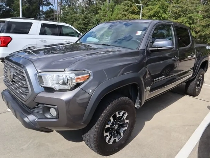 2021 Toyota Tacoma TRD Off-Road photo 1