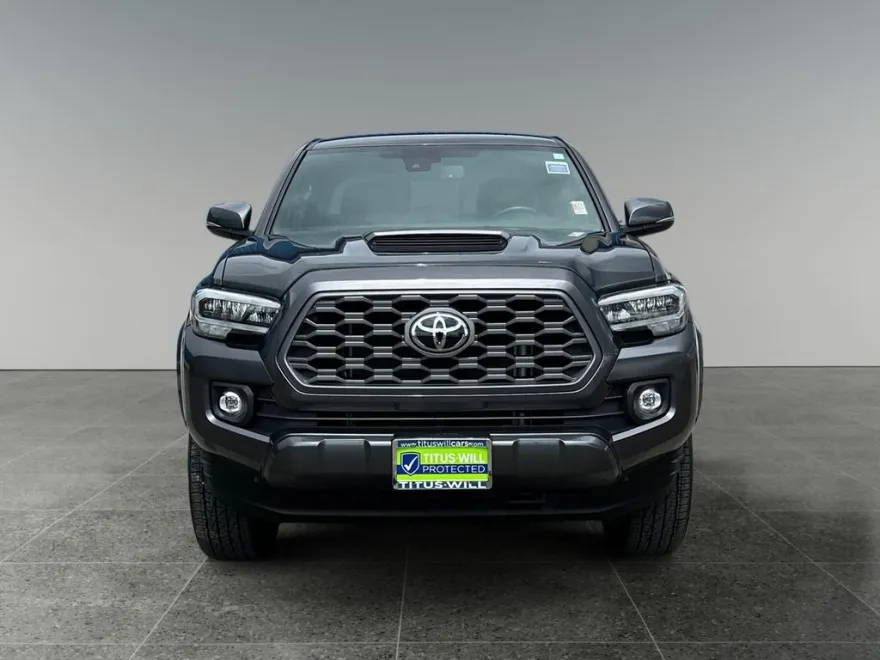 2023 Toyota Tacoma TRD Sport V6 photo 1