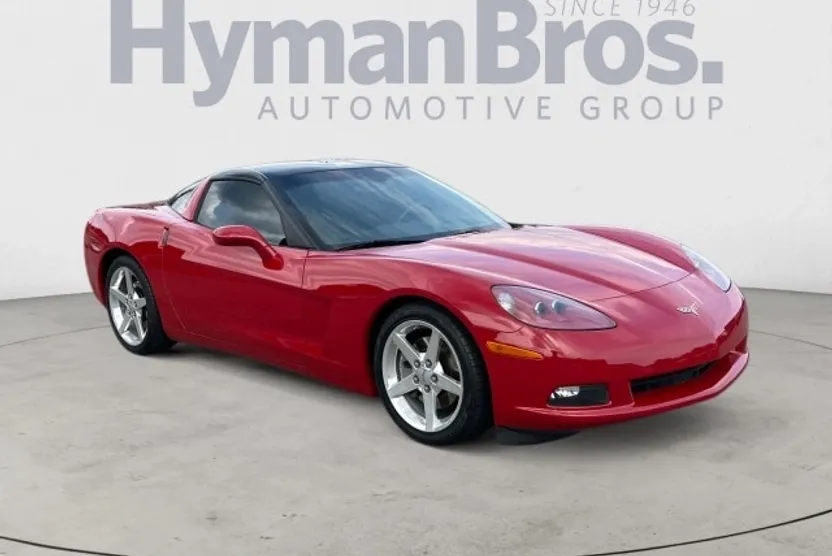 2005 Chevrolet Corvette Coupe photo 1