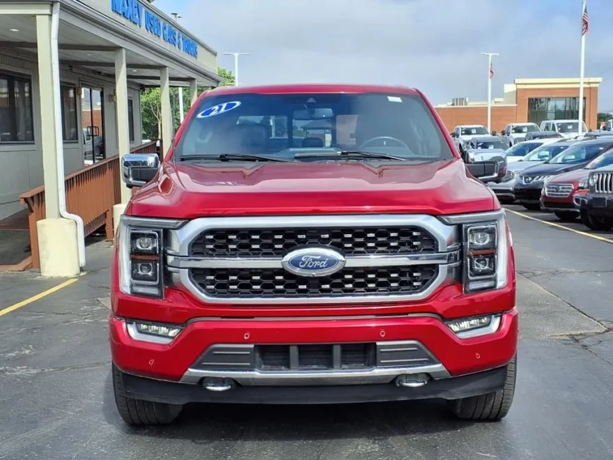 2021 Ford F-150 Platinum photo 1