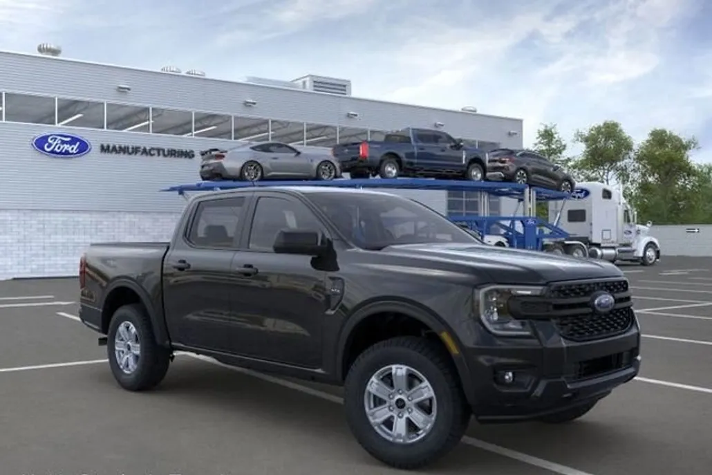 2025 Ford Ranger XL photo 1