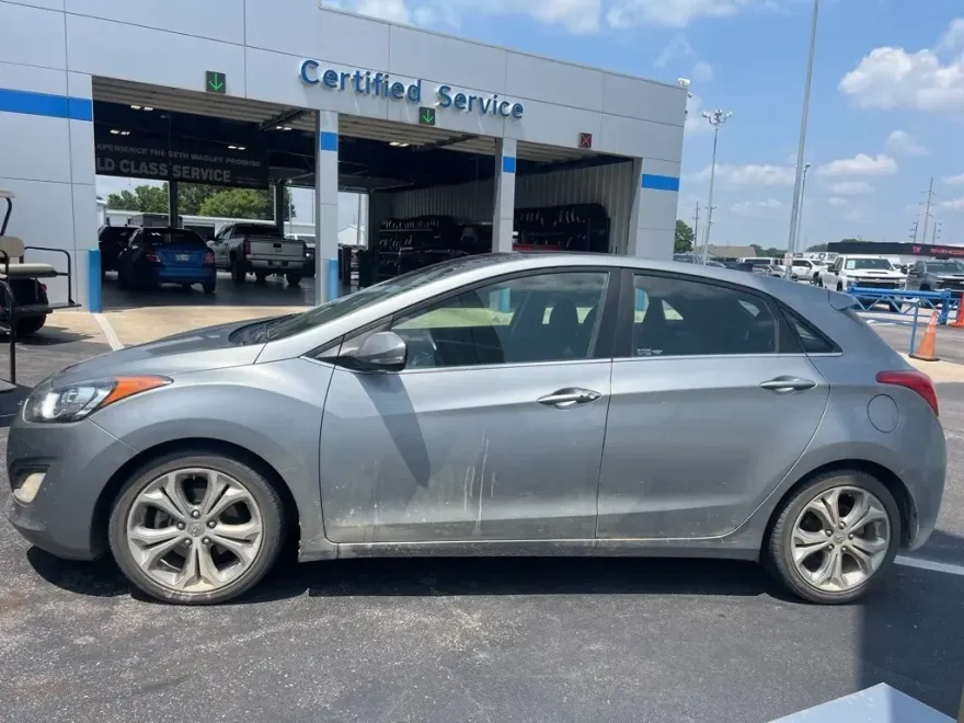 2014 Hyundai Elantra GT Base photo 1