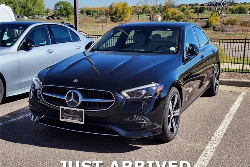 2025 Mercedes Benz C 300 4MATIC photo 1