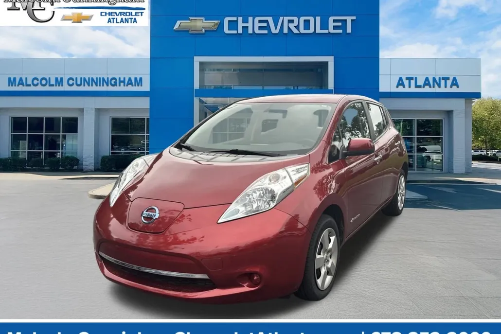 2015 Nissan Leaf S photo 1