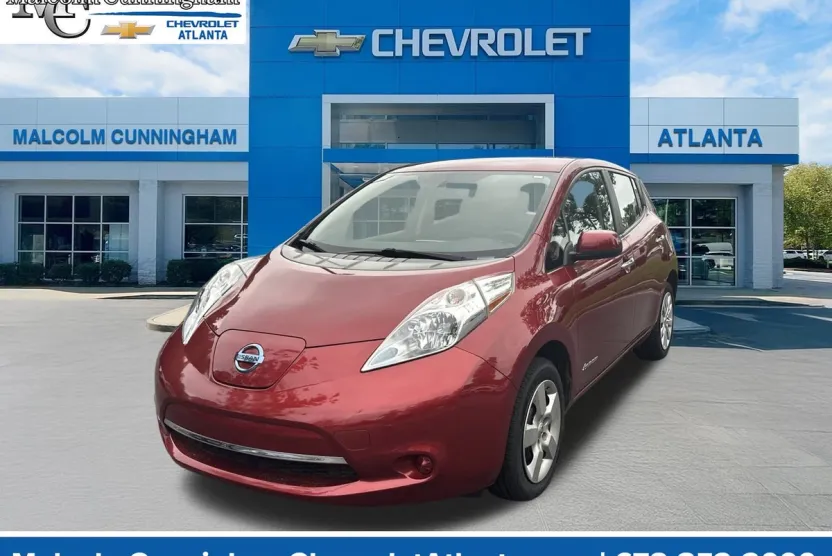 2015 Nissan Leaf S photo 1