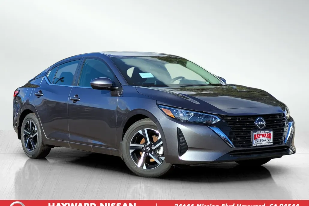 2025 Nissan Sentra SV photo 1