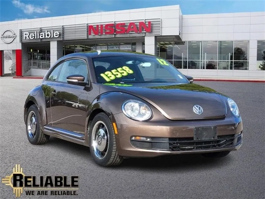 2012 Volkswagen Beetle 2.5L photo 1