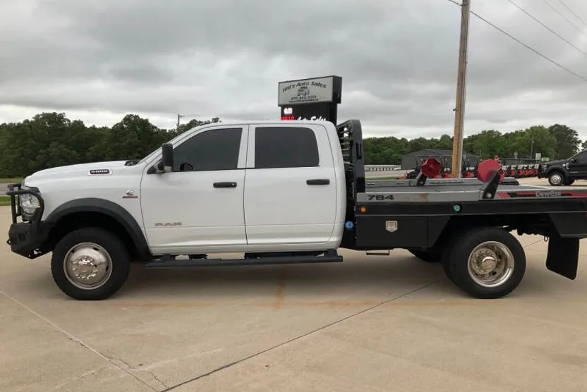 2022 Ram 5500 photo 1