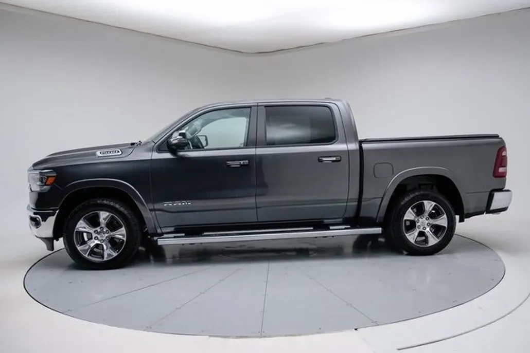 2022 Ram 1500 Laramie photo 1