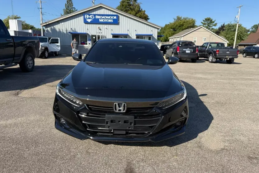 2022 Honda Accord Sport photo 1