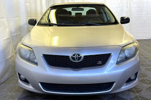 2009 Toyota Corolla photo 3