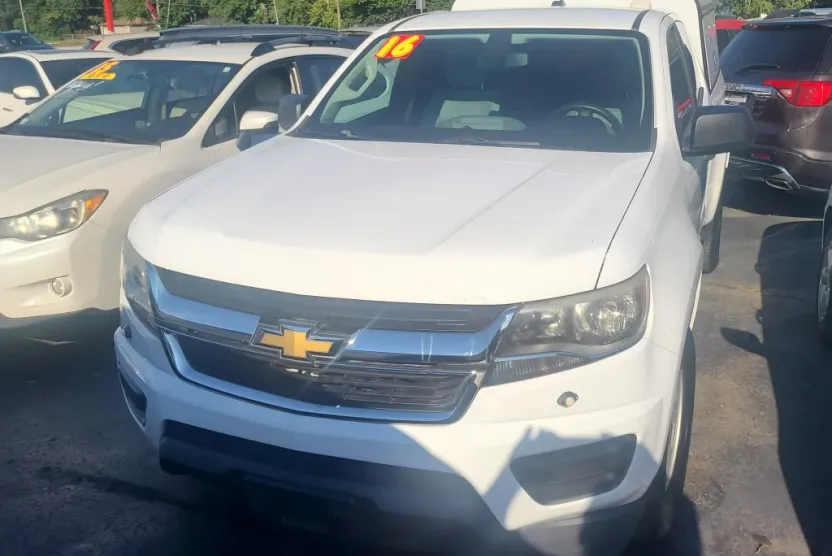 2016 Chevrolet Colorado LT photo 1