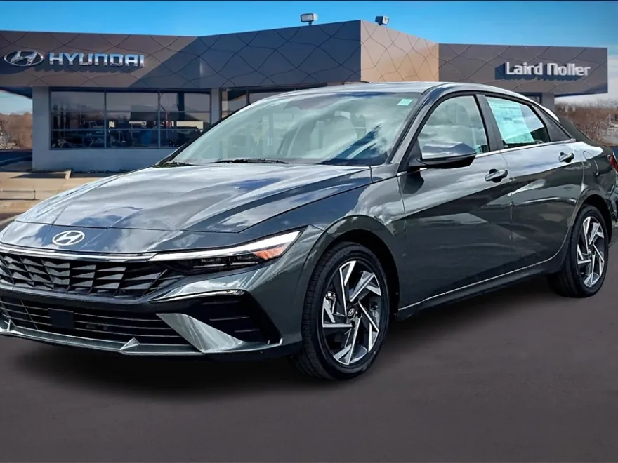 2025 Hyundai Elantra Hybrid Limited photo 1