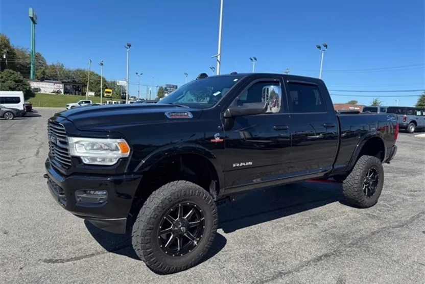 2022 Ram 3500 Laramie photo 1