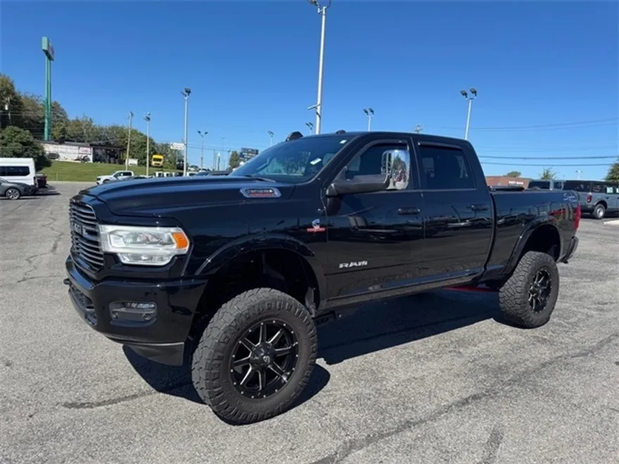 2022 Ram 3500 Laramie photo 1