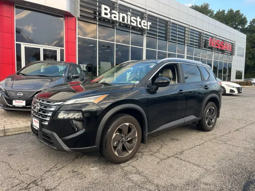 2024 Nissan Rogue SV photo 1
