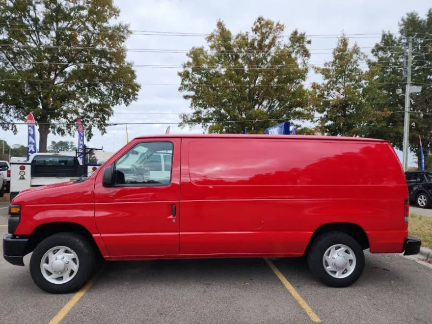 2012 Ford E-150 photo 1