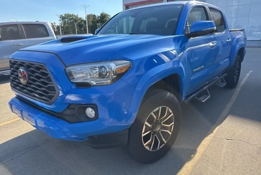 2020 Toyota Tacoma TRD Sport Double Cab V6 photo 1