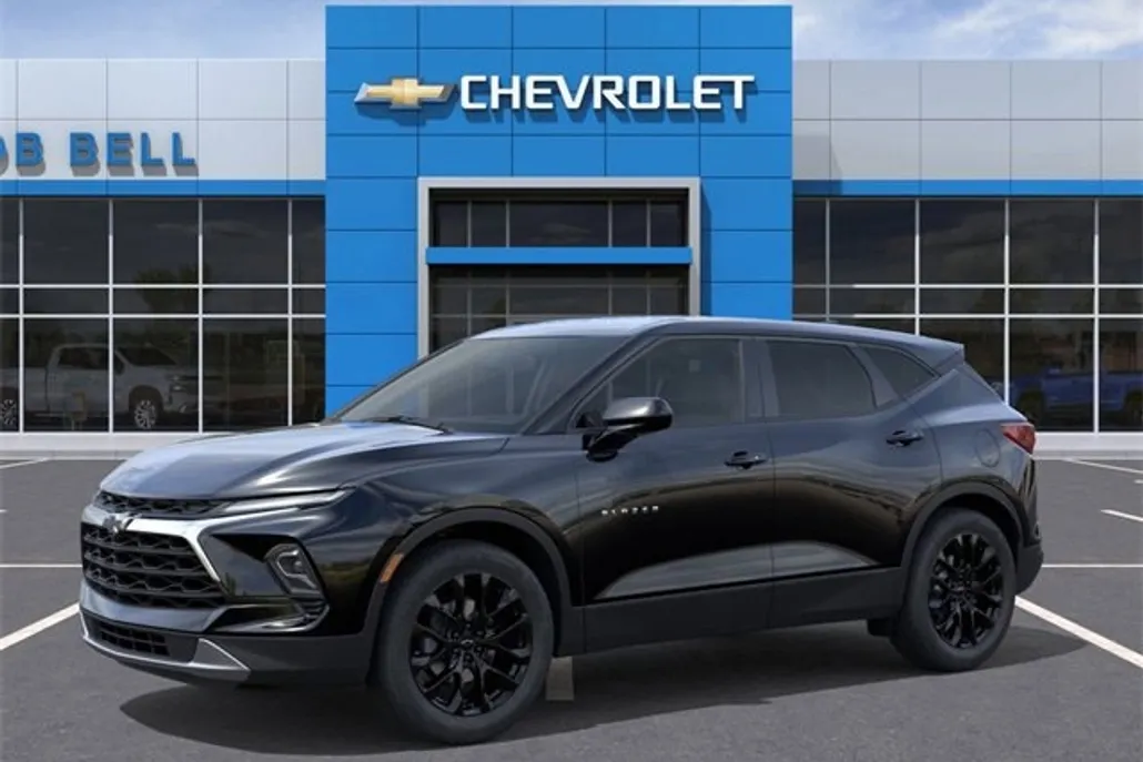 2025 Chevrolet Blazer 2LT photo 1