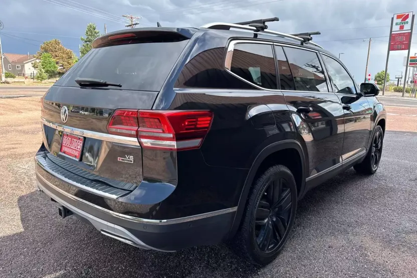 2018 Volkswagen Atlas V6 SEL Premium photo 1