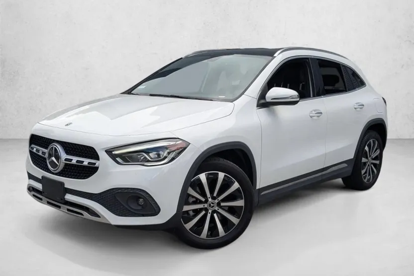 2023 Mercedes Benz GLA 250 photo 1