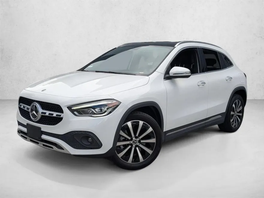 2023 Mercedes Benz GLA 250 photo 1