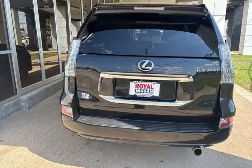 2022 Lexus GX 460 Premium photo 1