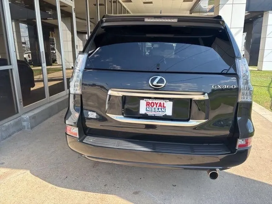 2022 Lexus GX 460 Premium photo 1