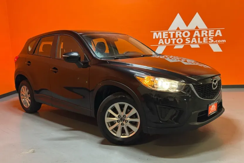 2015 Mazda CX-5 Sport photo 1