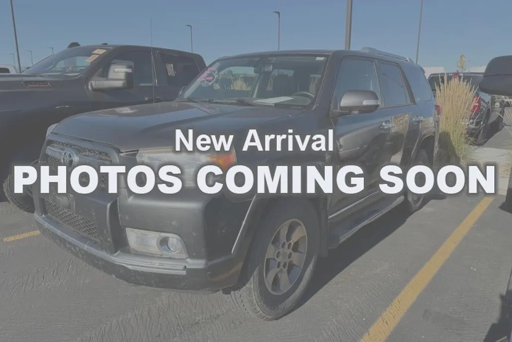 2012 Toyota 4Runner SR5 photo 1