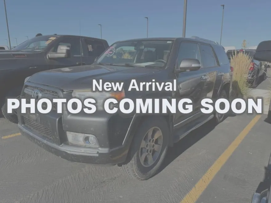 2012 Toyota 4Runner SR5 photo 1