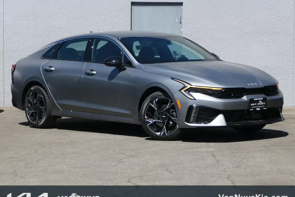 2026 Kia K5 GT-Line photo 1