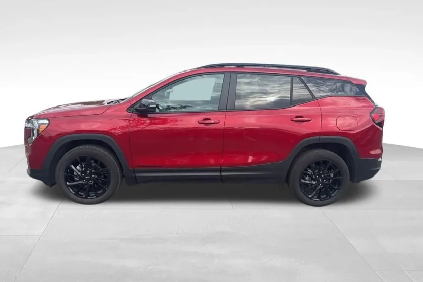 2024 Gmc Terrain SLE photo 1