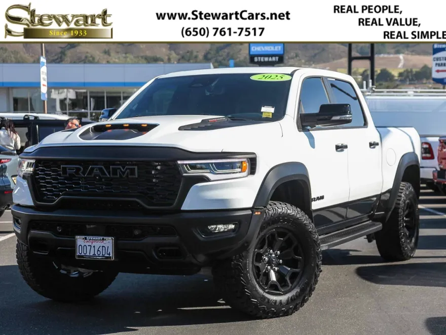 2025 Ram 1500 RHO photo 1