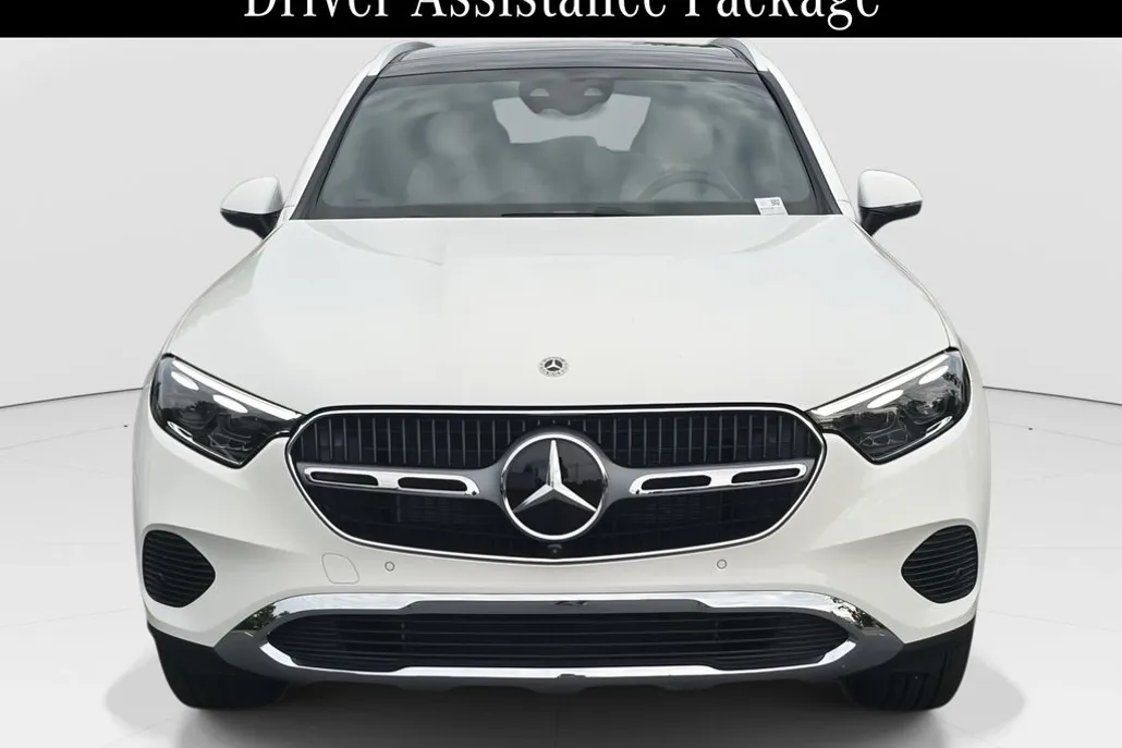 2025 Mercedes Benz GLC 350e 4MATIC photo 1