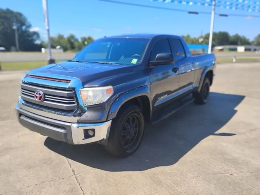 2015 Toyota Tundra SR5 Grade photo 1