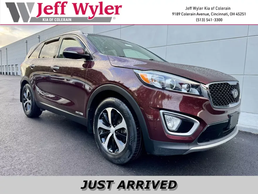 2017 Kia Sorento EX photo 1